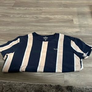 Blue/Pink Hollister T-shirt